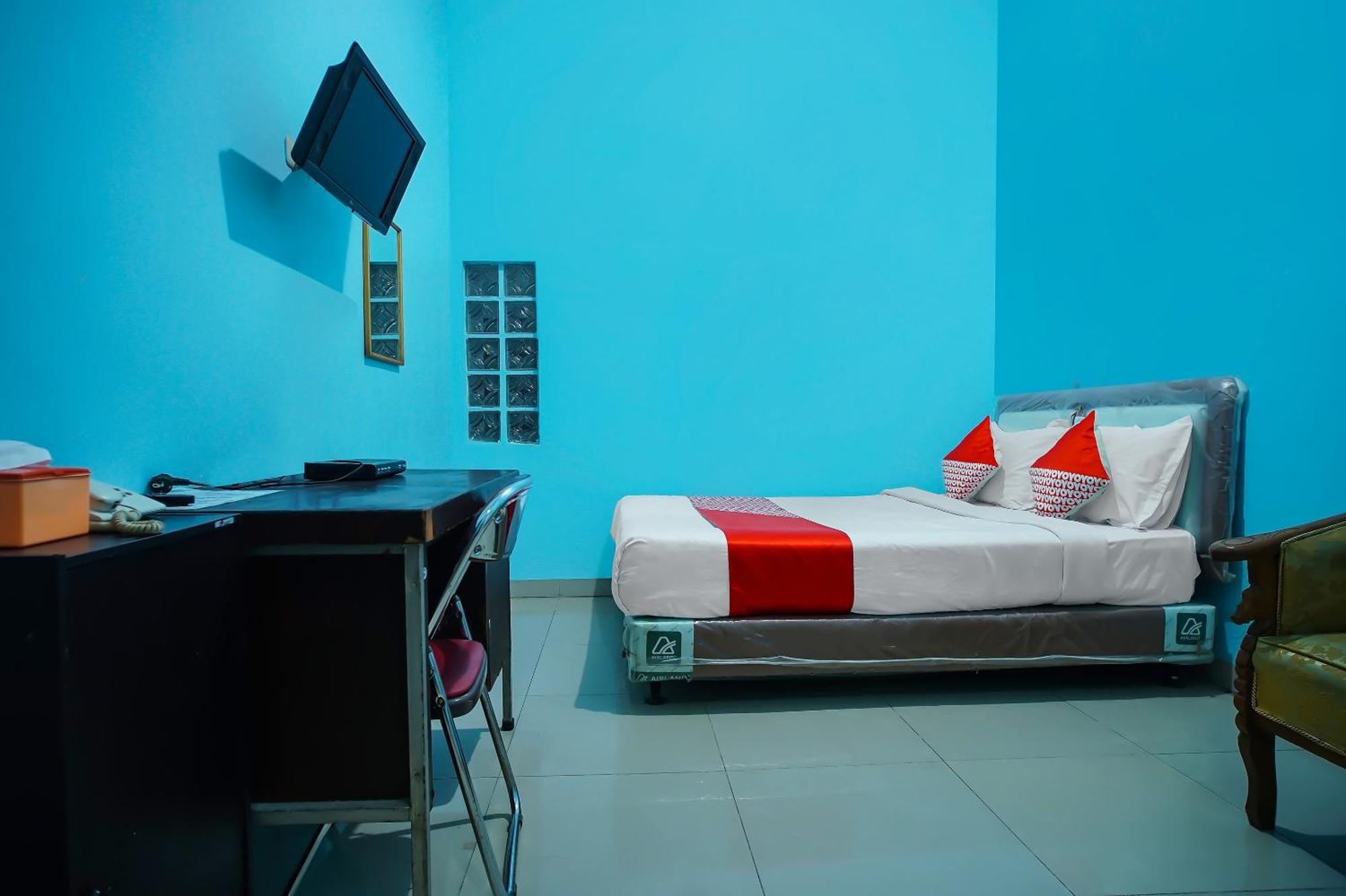 Oyo 92577 Hotel Sidikalang Near Kejaksaan Negeri Dairi Kültér fotó
