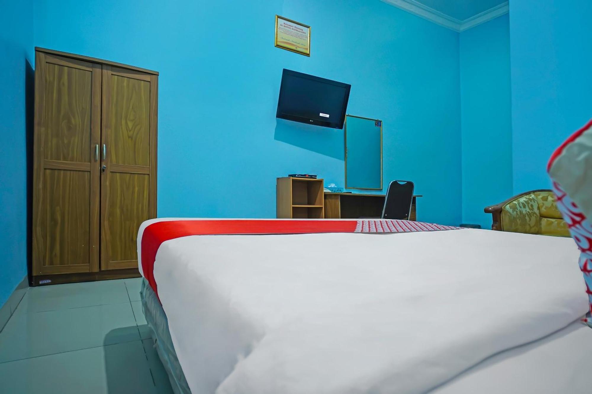 Oyo 92577 Hotel Sidikalang Near Kejaksaan Negeri Dairi Kültér fotó
