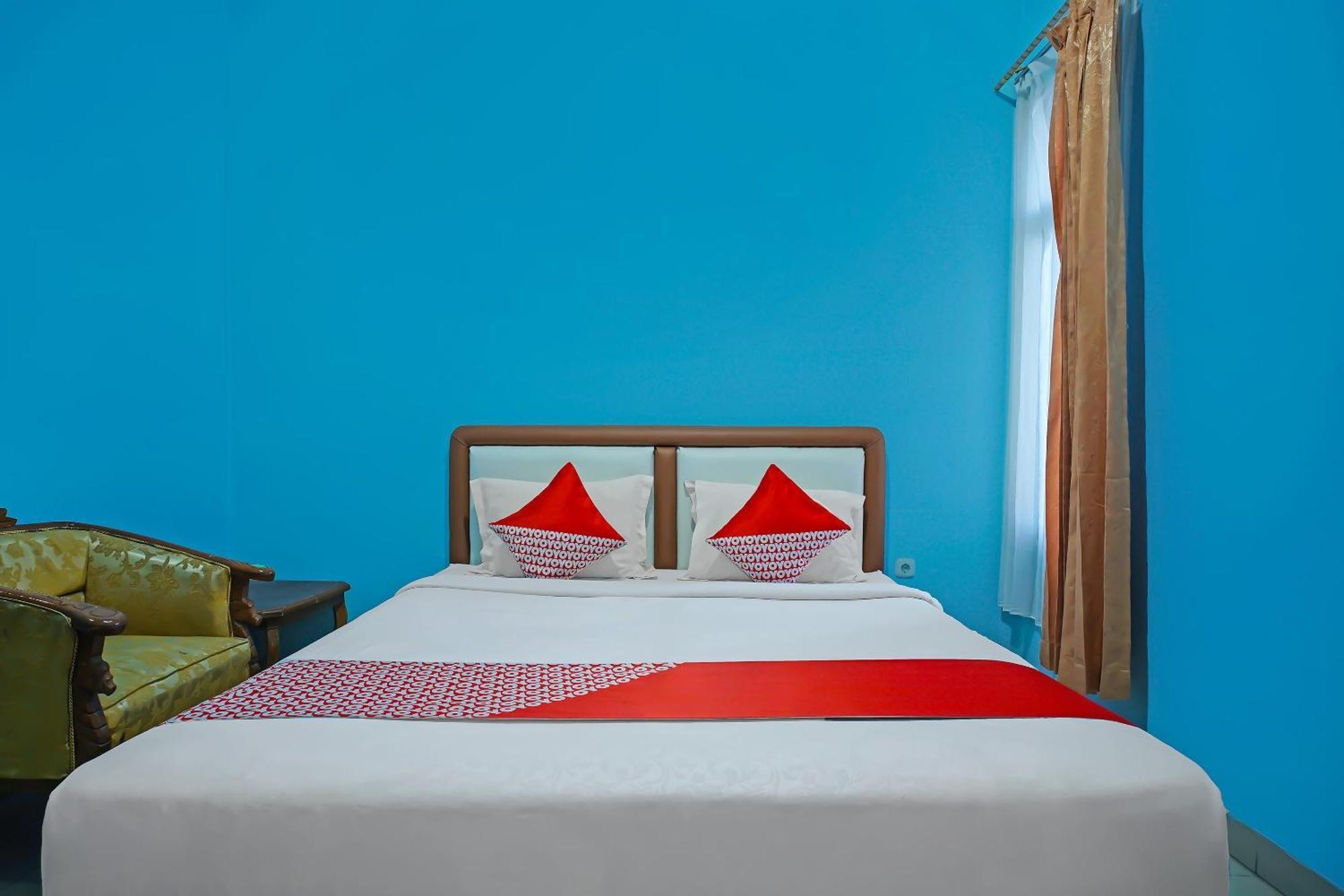 Oyo 92577 Hotel Sidikalang Near Kejaksaan Negeri Dairi Kültér fotó