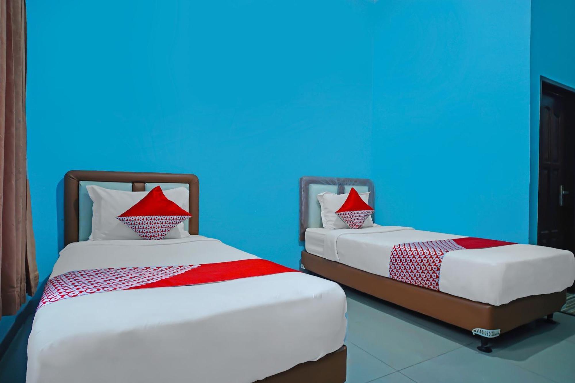 Oyo 92577 Hotel Sidikalang Near Kejaksaan Negeri Dairi Kültér fotó